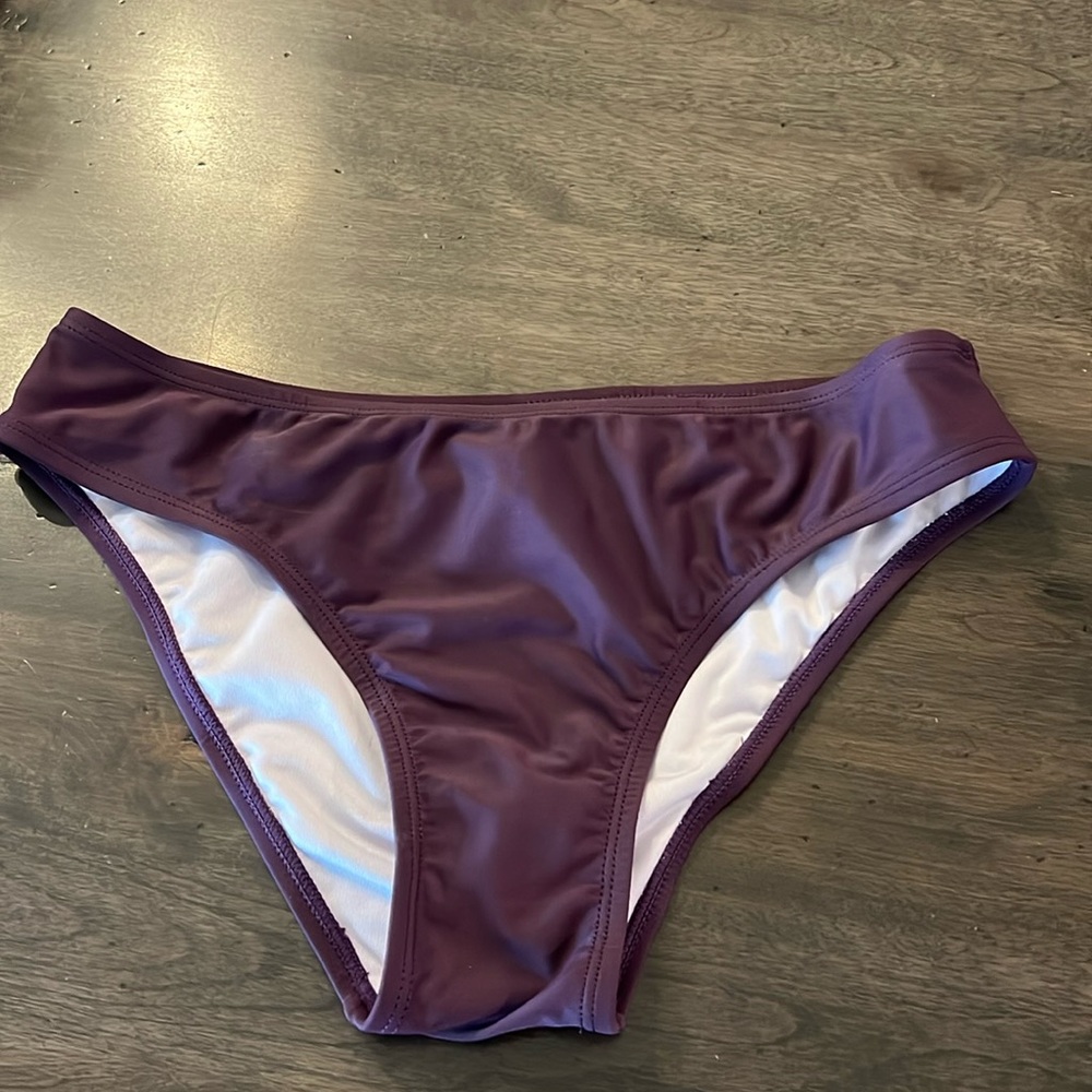Cupshe swim bottoms size S NWOT